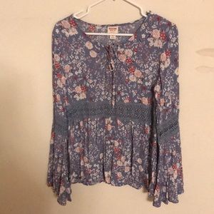 Mossimo lady’s top